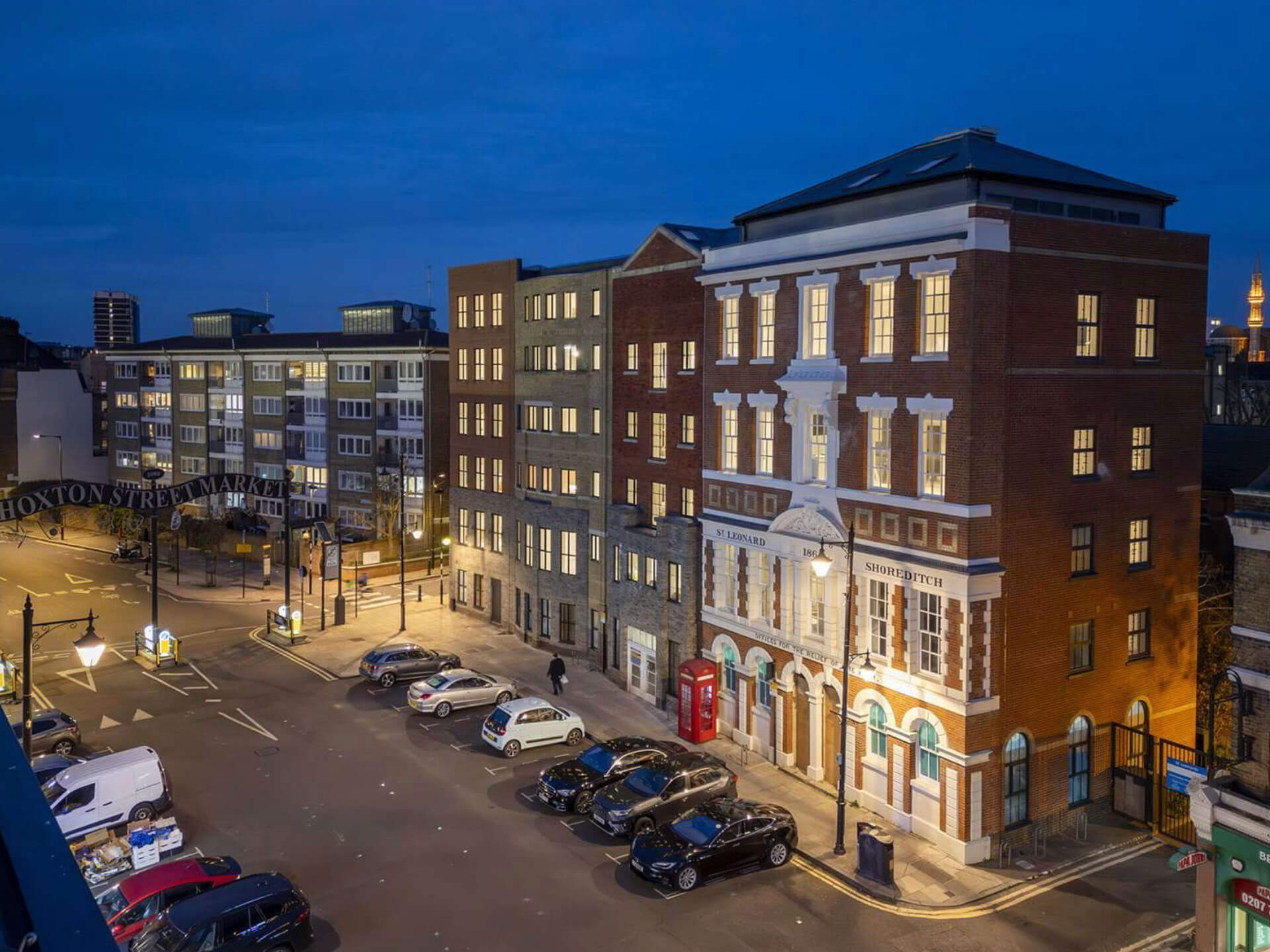 Hoxton apartment by Ara Construction