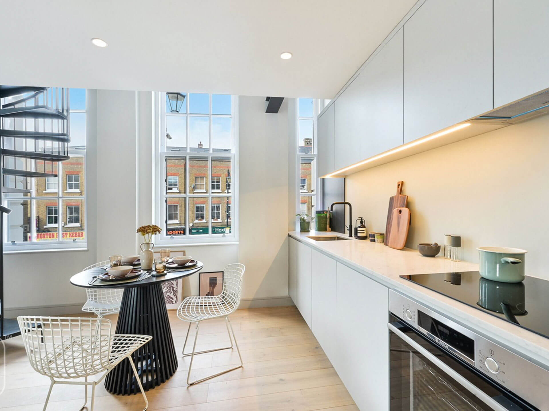 Hoxton apartment by Ara Construction