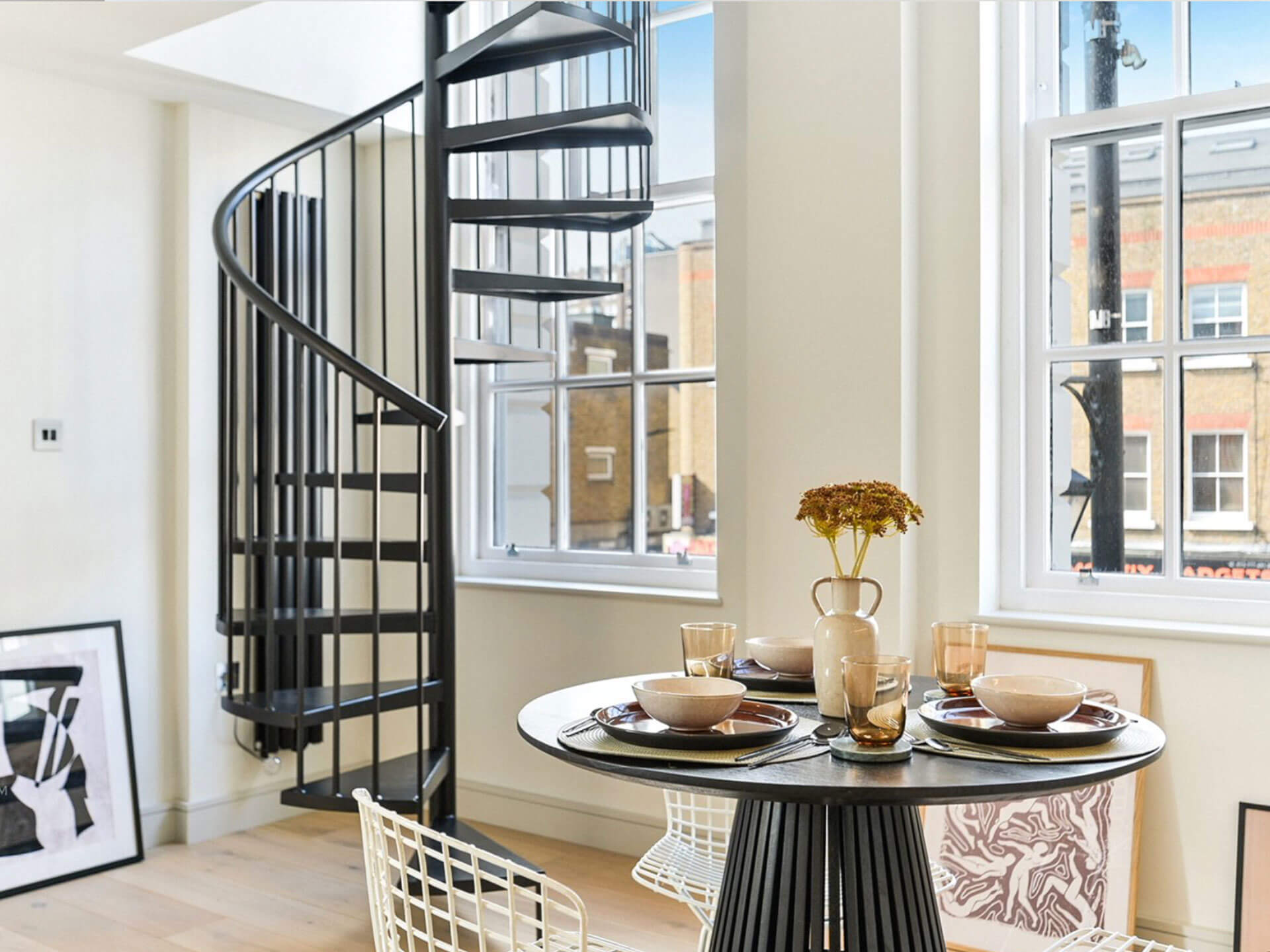 Hoxton apartment by Ara Construction