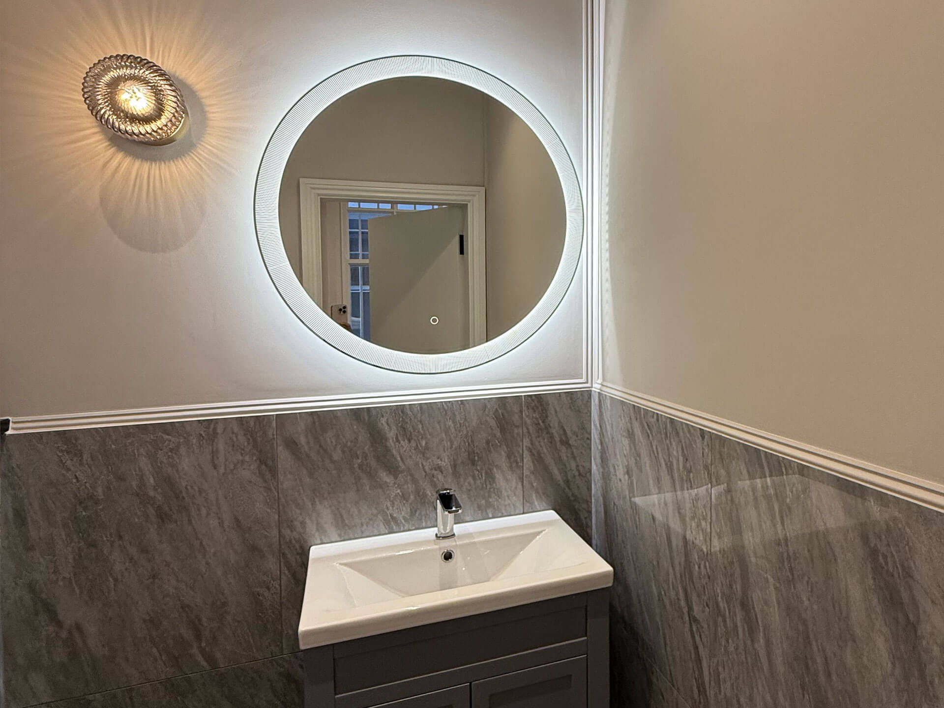 Palace Mansions Apartment by Ara Construction